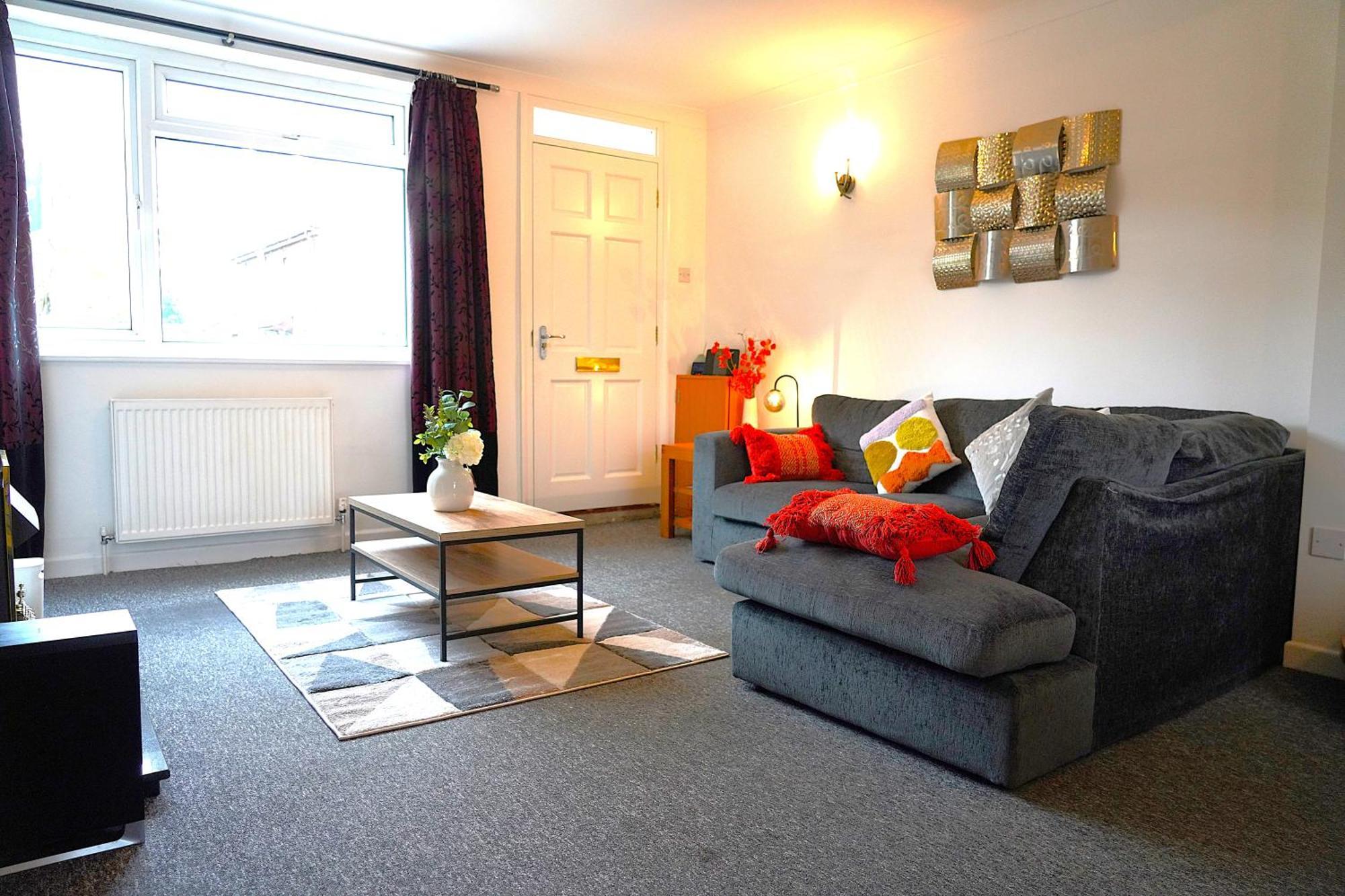 Sleeps 10, Free Parking, Close To Science Park, King Size Bed Milton  Екстериор снимка