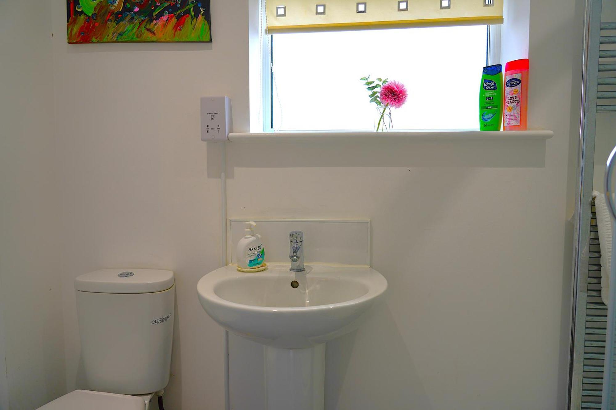 Sleeps 10, Free Parking, Close To Science Park, King Size Bed Milton  Екстериор снимка