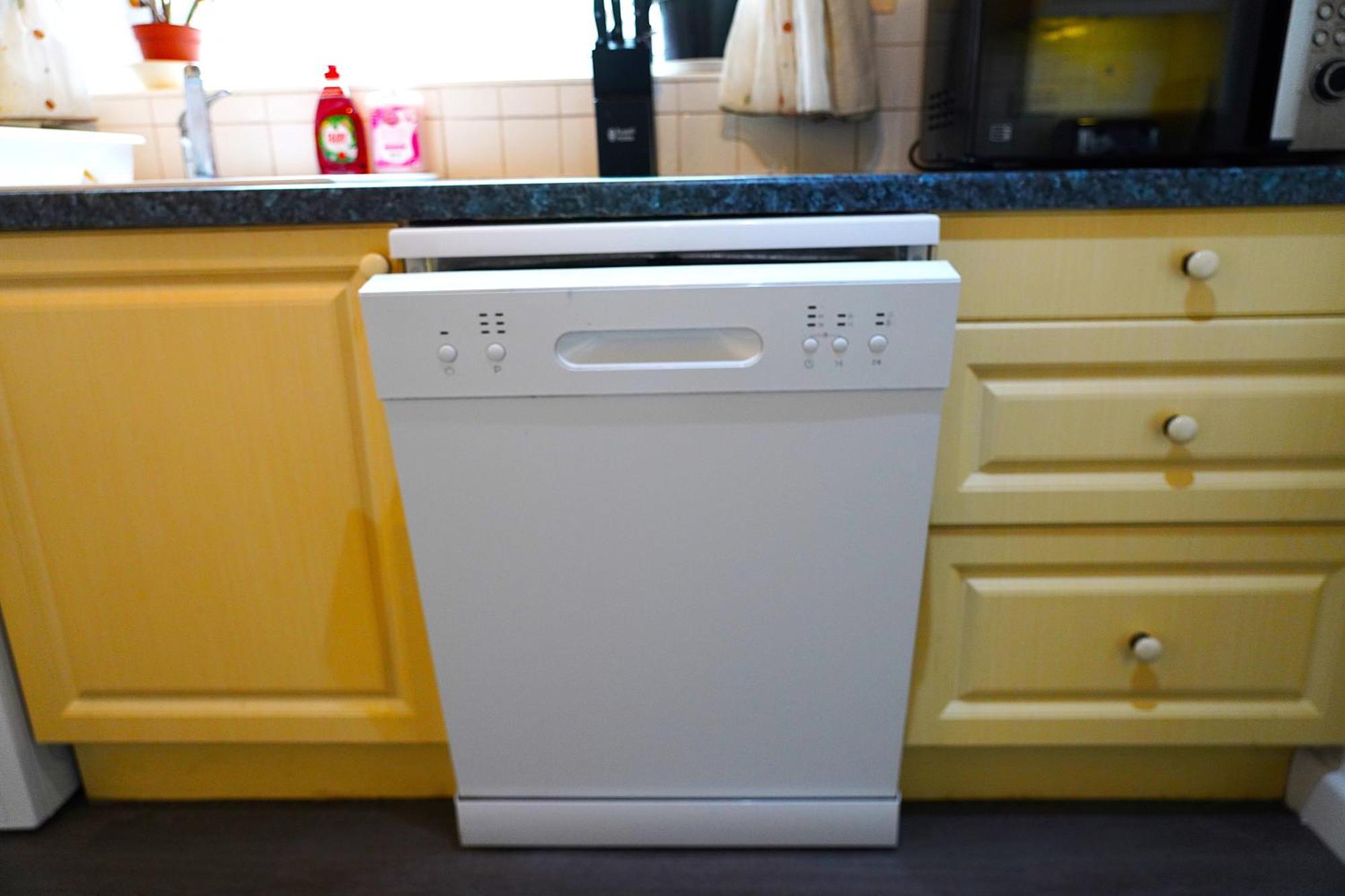 Sleeps 10, Free Parking, Close To Science Park, King Size Bed Milton  Екстериор снимка