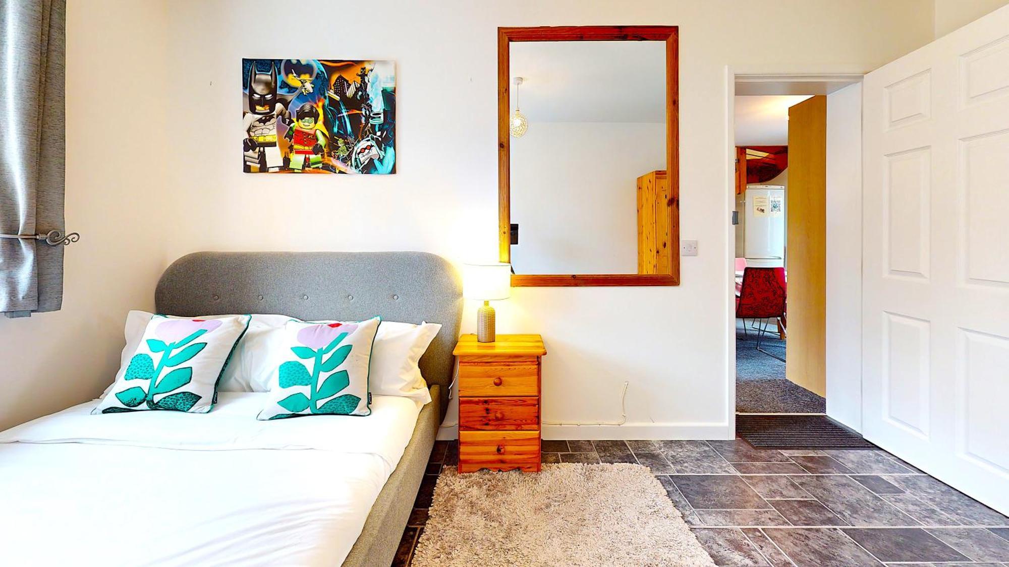 Sleeps 10, Free Parking, Close To Science Park, King Size Bed Milton  Екстериор снимка