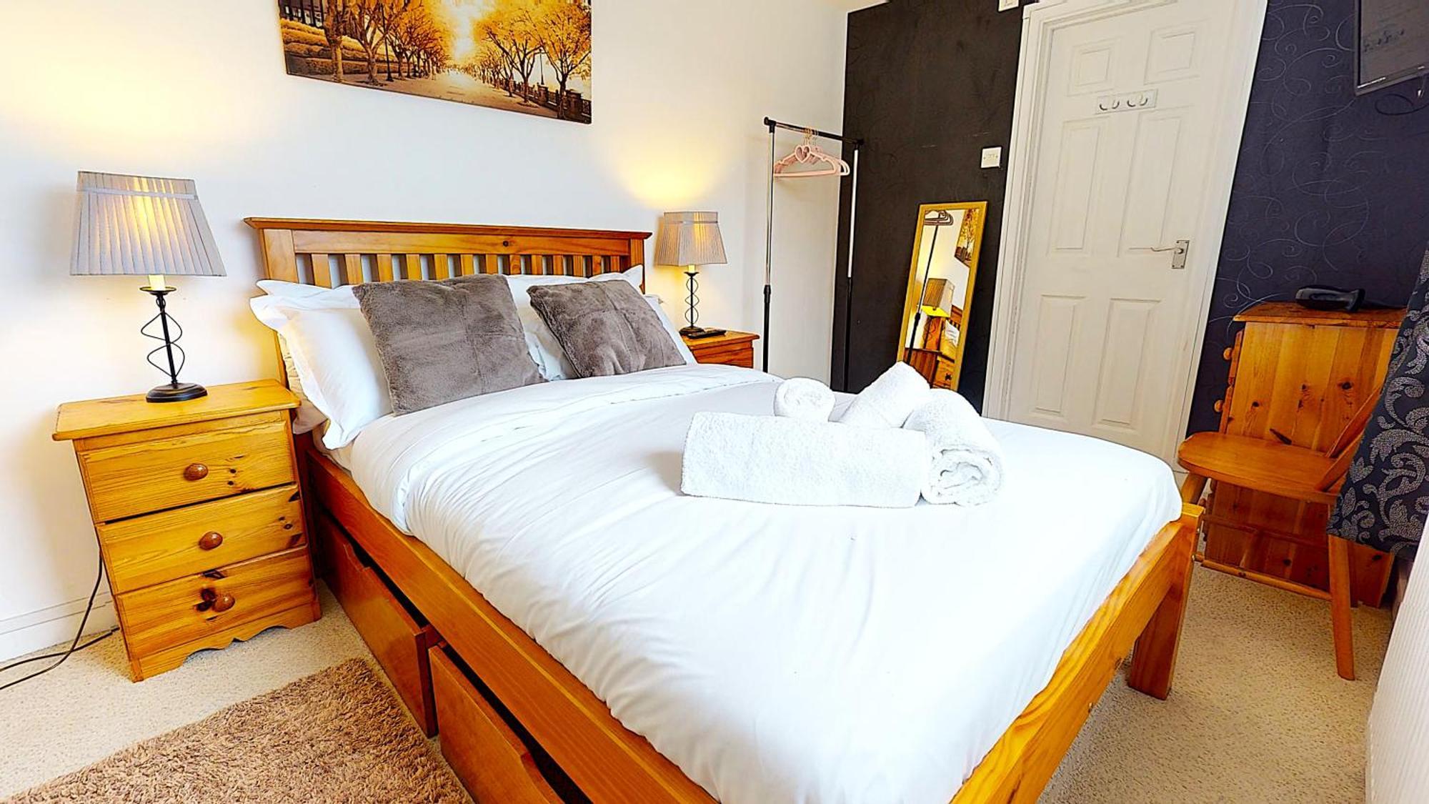 Sleeps 10, Free Parking, Close To Science Park, King Size Bed Milton  Екстериор снимка